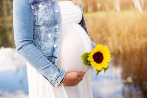 babybauchfotografie_schwangerschafts_fotoshooting_babybauch_photoshooting_schwangerschaftsphotoshooting_babybauchfotoshooting_kaernten_klagenfurt_land_villach_voelkermarkt